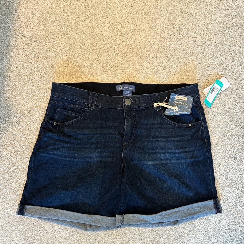Democracy Jean Shorts- Illiana rolled cuff
